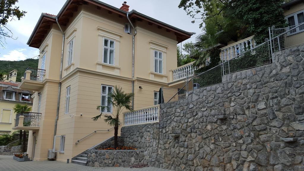 Apartments Villa Atta 오파티아 외부 사진